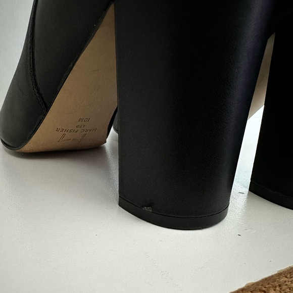 Marc Fisher Unno Point-Toe Leather Booties size 10 - Picture 6 of 11